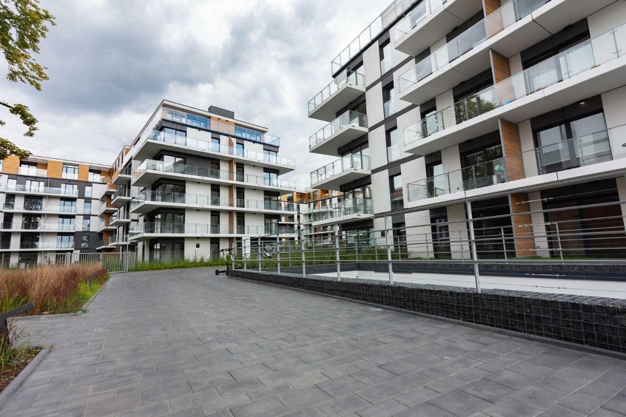 Novum Apartment With Parking 克拉科夫 外观 照片